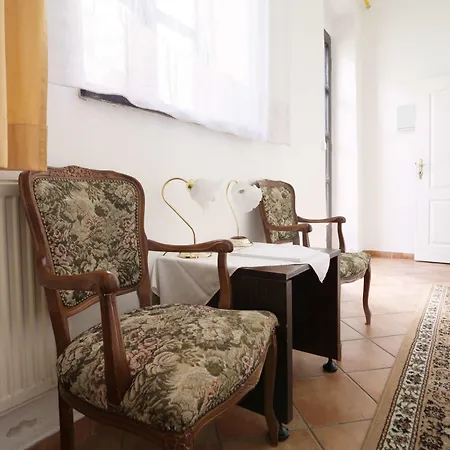 Casa de hóspedes Dientzenhofer 3*