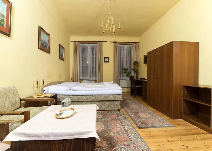 Dientzenhofer Pensionat 3*