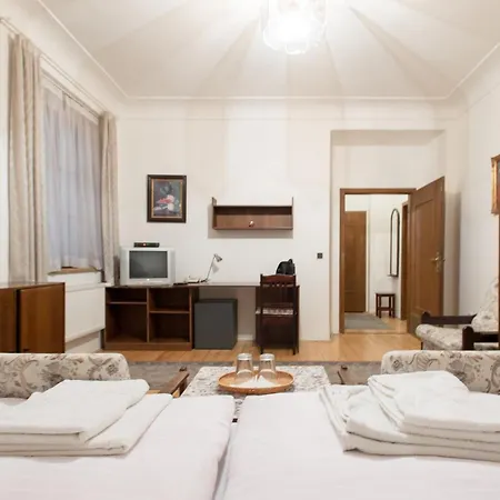 Guest house Dientzenhofer Prague