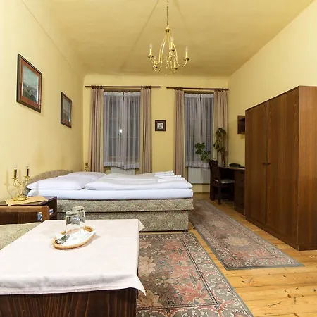 Dientzenhofer Guest house 3*